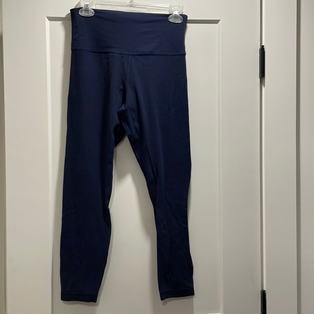 Lululemon align legging in navy!